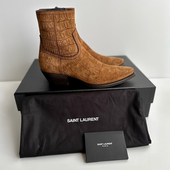 ✨New SAINT LAURENT Lukas Croc Embossed Suede 40mm Zip Western Booties Size 37.5 - Picture 2 of 12